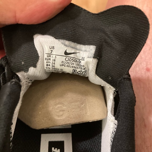 Nike Air Zoom Pegasus 37 Women’s size 7 - NWOT - Picture 4 of 6